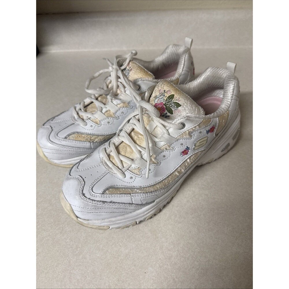 Skechers D'Lites Women’s Sz11 Bright Blossom Sneaker White Leather Athletic Shoe